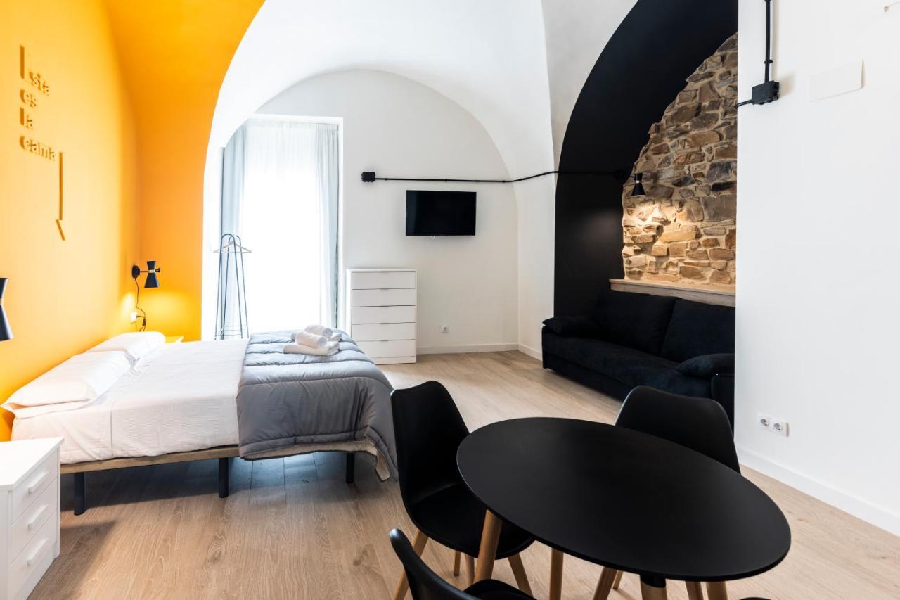 Apartamentos Turisticos De La Bernarda Caces Exteriér fotografie