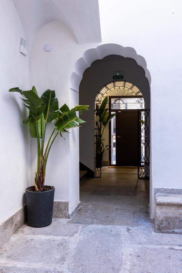 Apartamentos Turisticos De La Bernarda Caces Exteriér fotografie